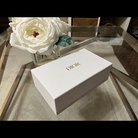 Dior Empty Gift Box - Picture 2 of 8